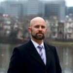 Hur upphovsrättslobbyn skadar förtroendet för demokratin Mattias Bjärnemalm — Jag är internet
